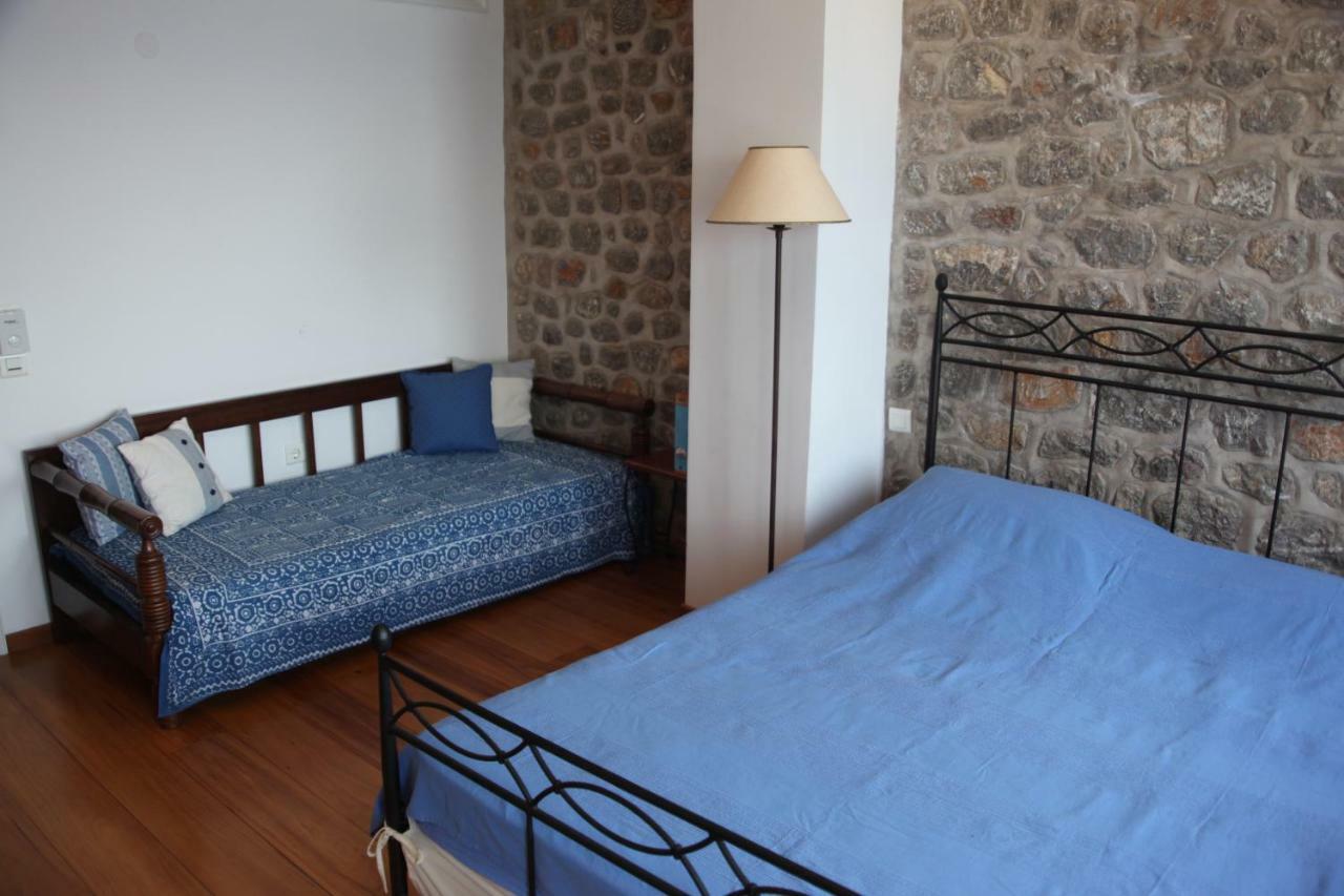 Villa Alkioni Stone House Hidra Exterior foto