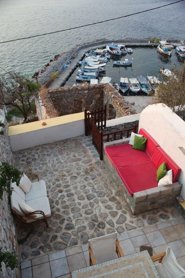 Villa Alkioni Stone House Hidra Exterior foto